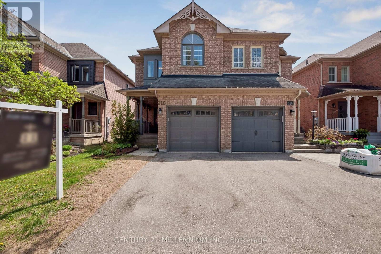 116 WOODROOF CRESCENT - 2