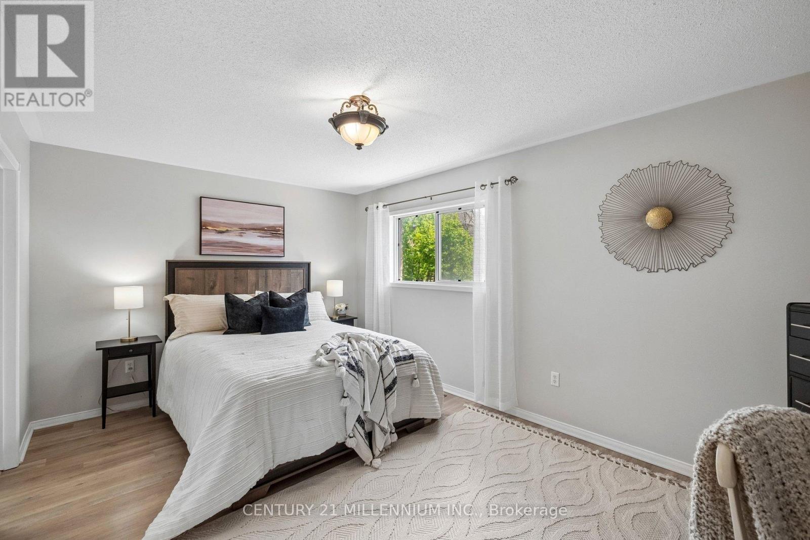 116 WOODROOF CRESCENT - 28