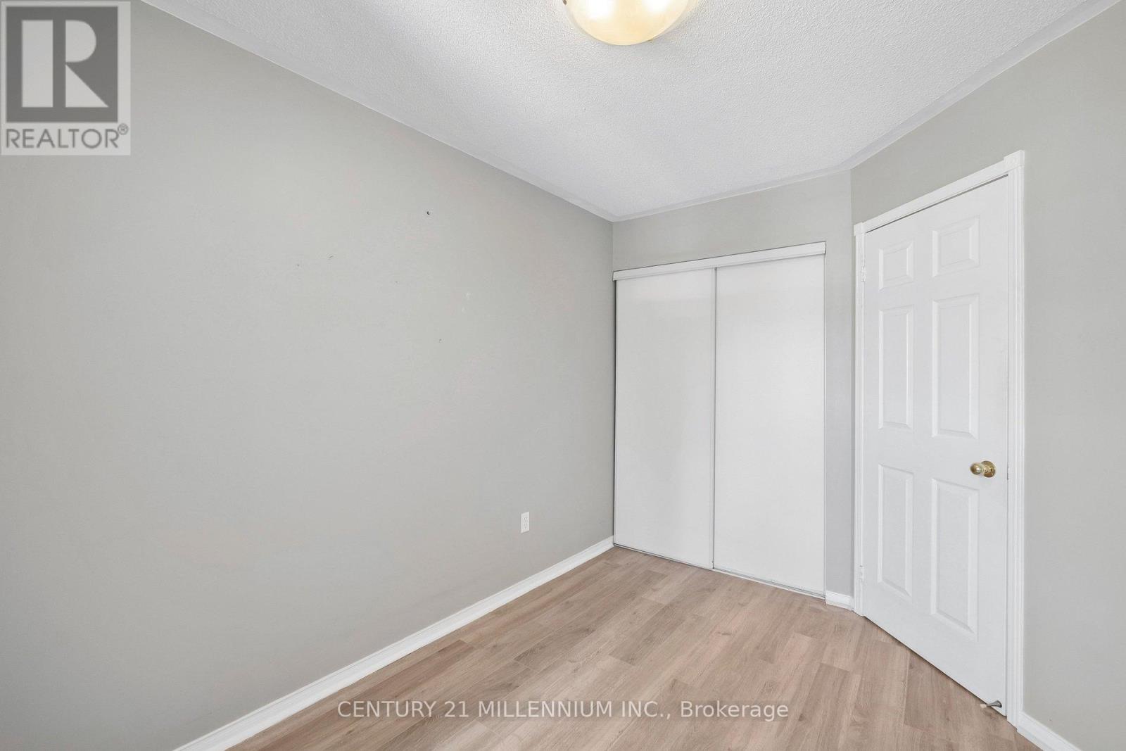116 WOODROOF CRESCENT - 36