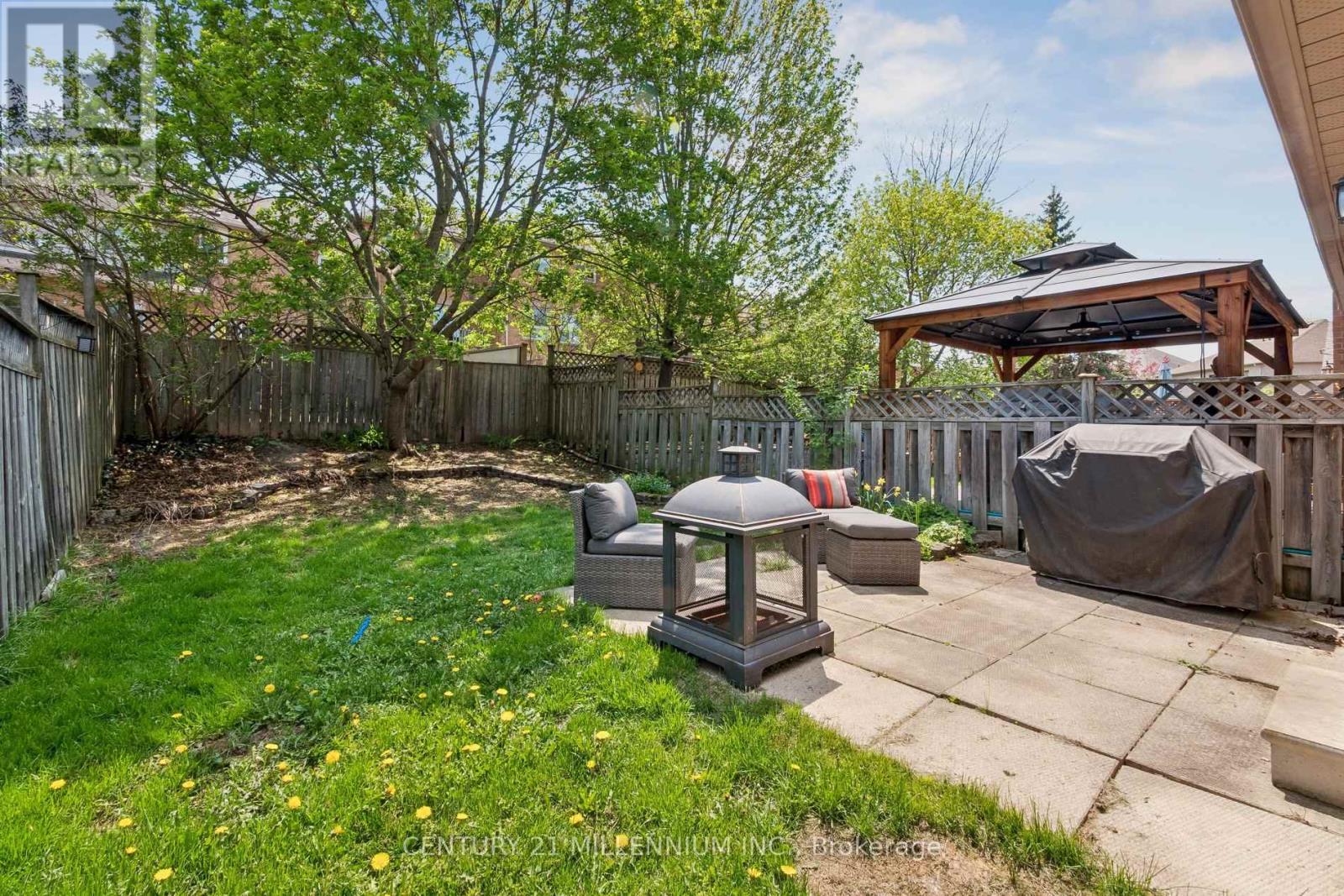 116 WOODROOF CRESCENT - 46