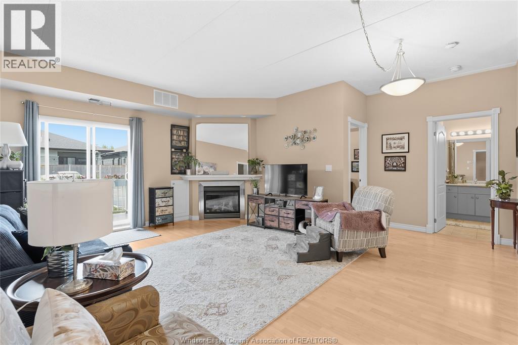 6055 ELLIS STREET Unit# 104, LaSalle, Ontario, N9H2P8 — Photo 4
