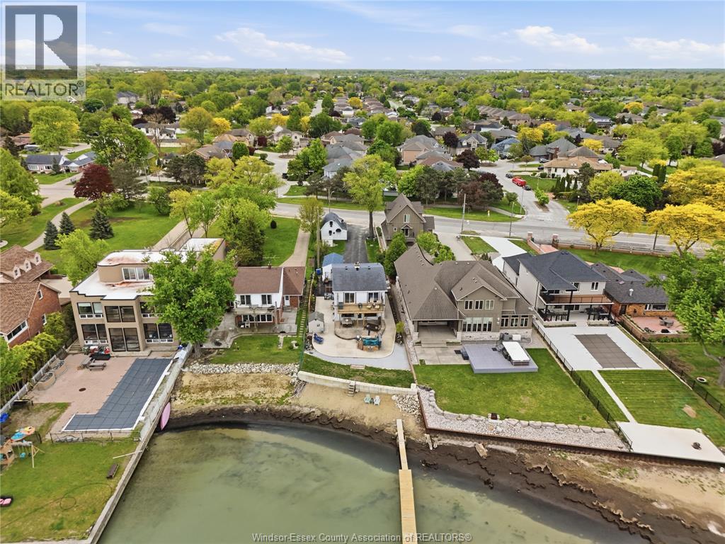 12086 RIVERSIDE DRIVE East, Tecumseh, Ontario, N8P1A9 — Photo 12