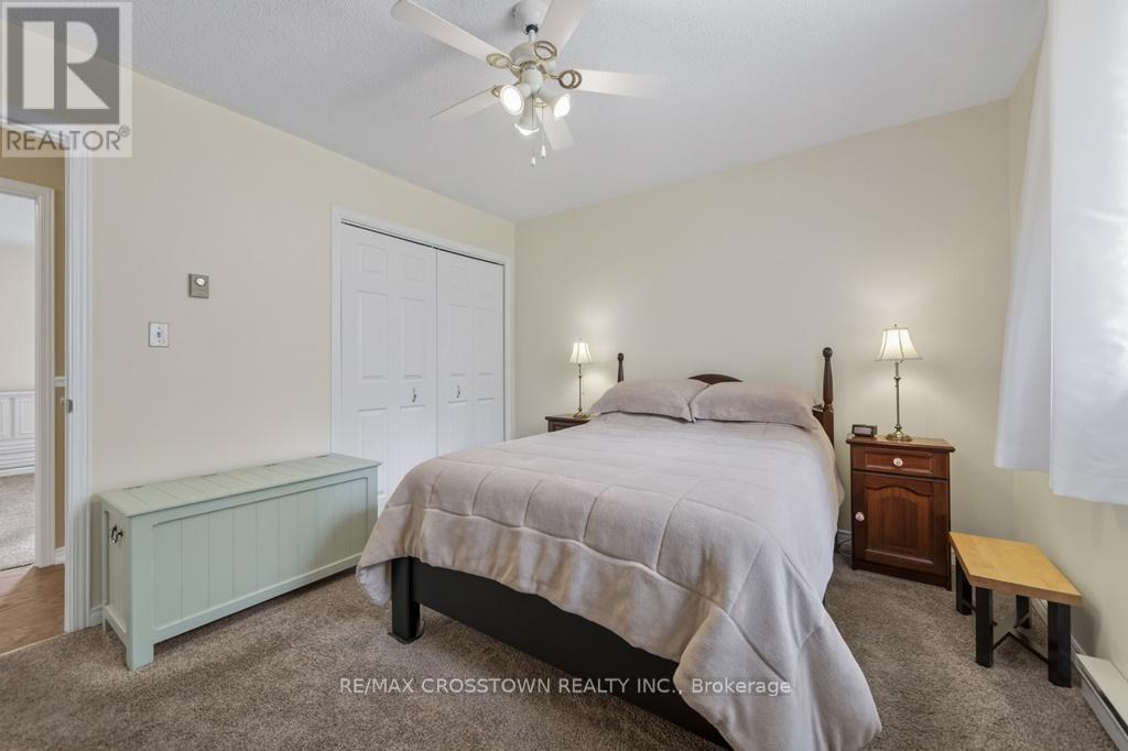 50 WITHALL GROVE - 12