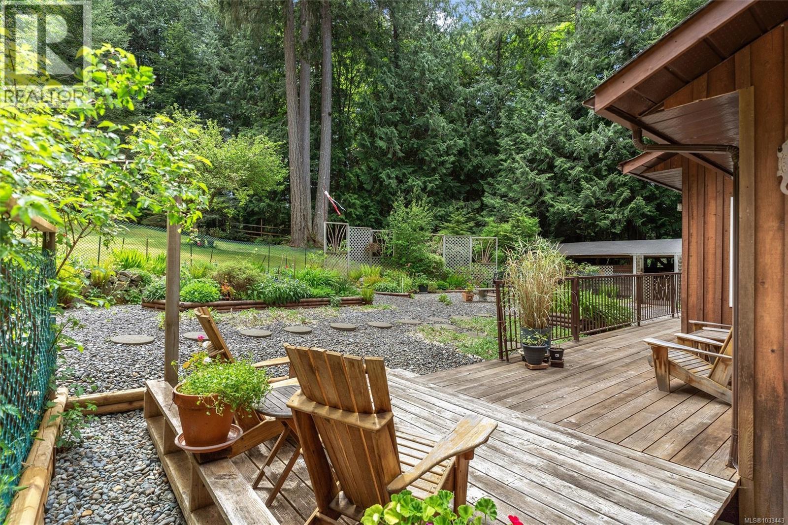 5729 East Sooke Rd - 13