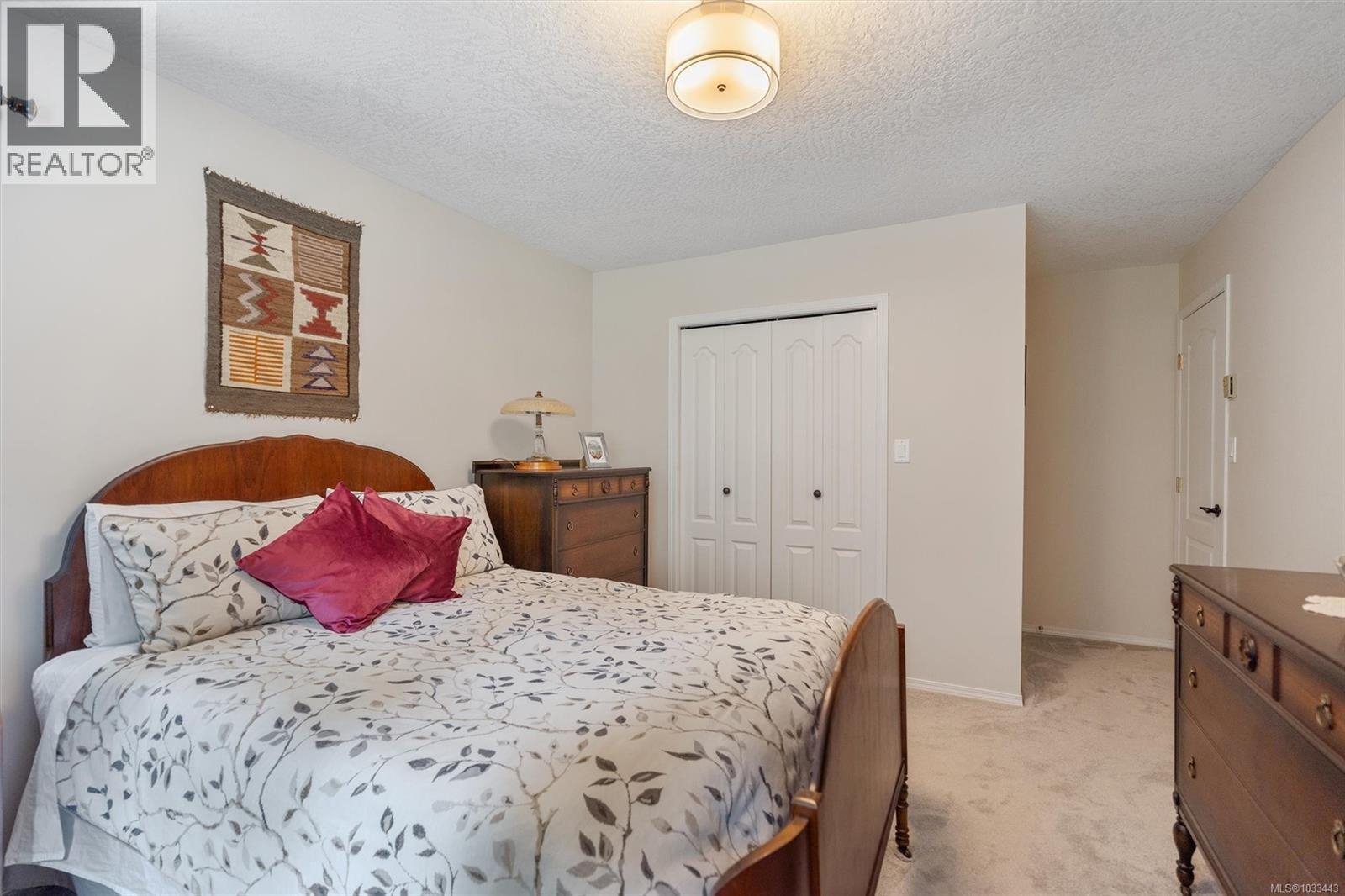 5729 East Sooke Rd - 22