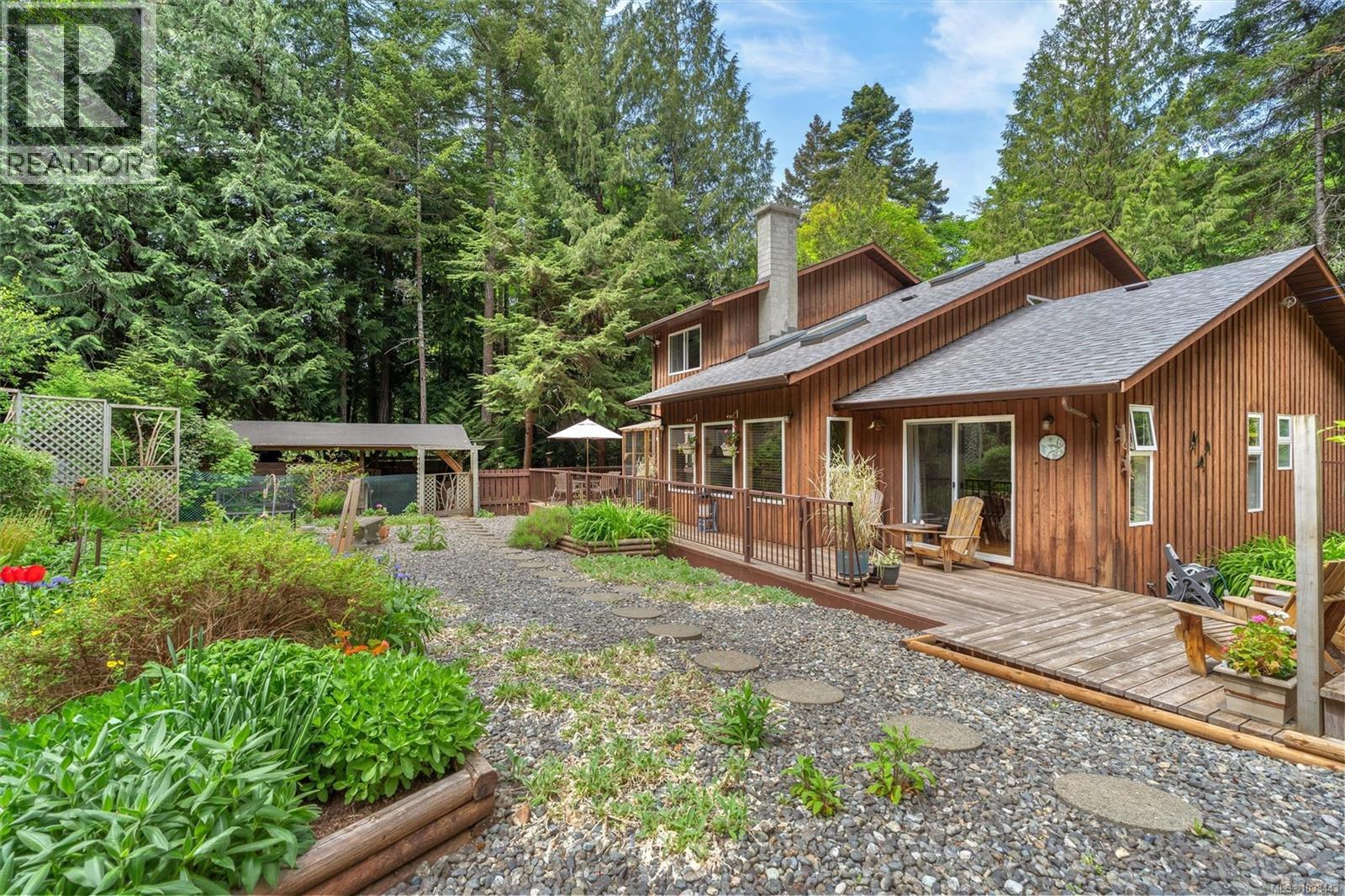 5729 East Sooke Rd - 29