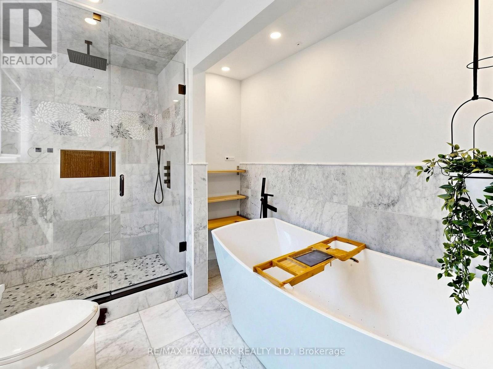 34 WILLOW TREE STREET - 17
