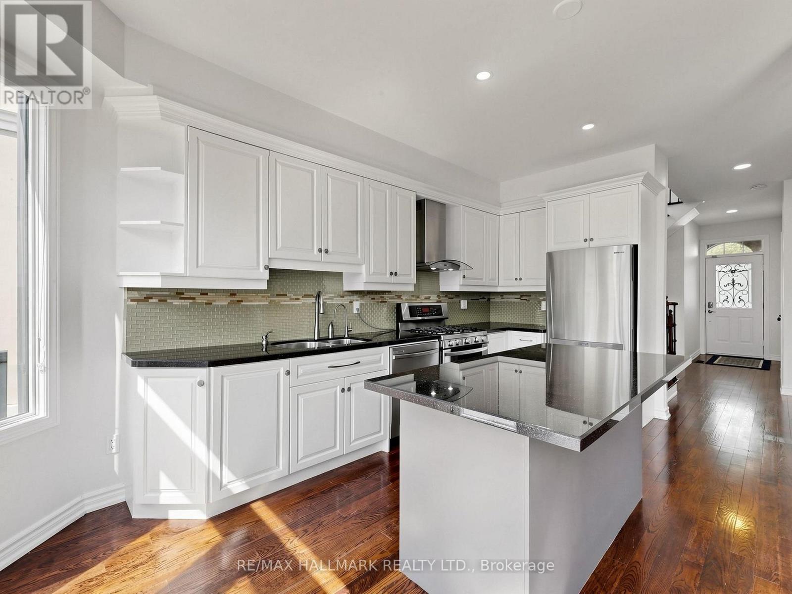 34 WILLOW TREE STREET - 6