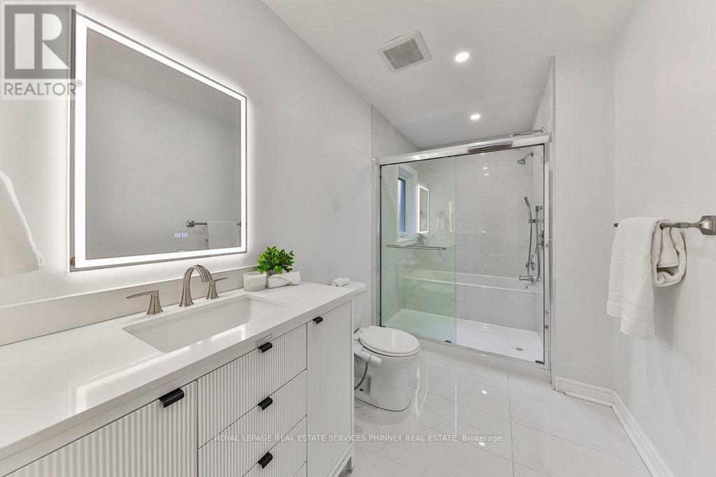 200 LEXINGTON ROAD - 17