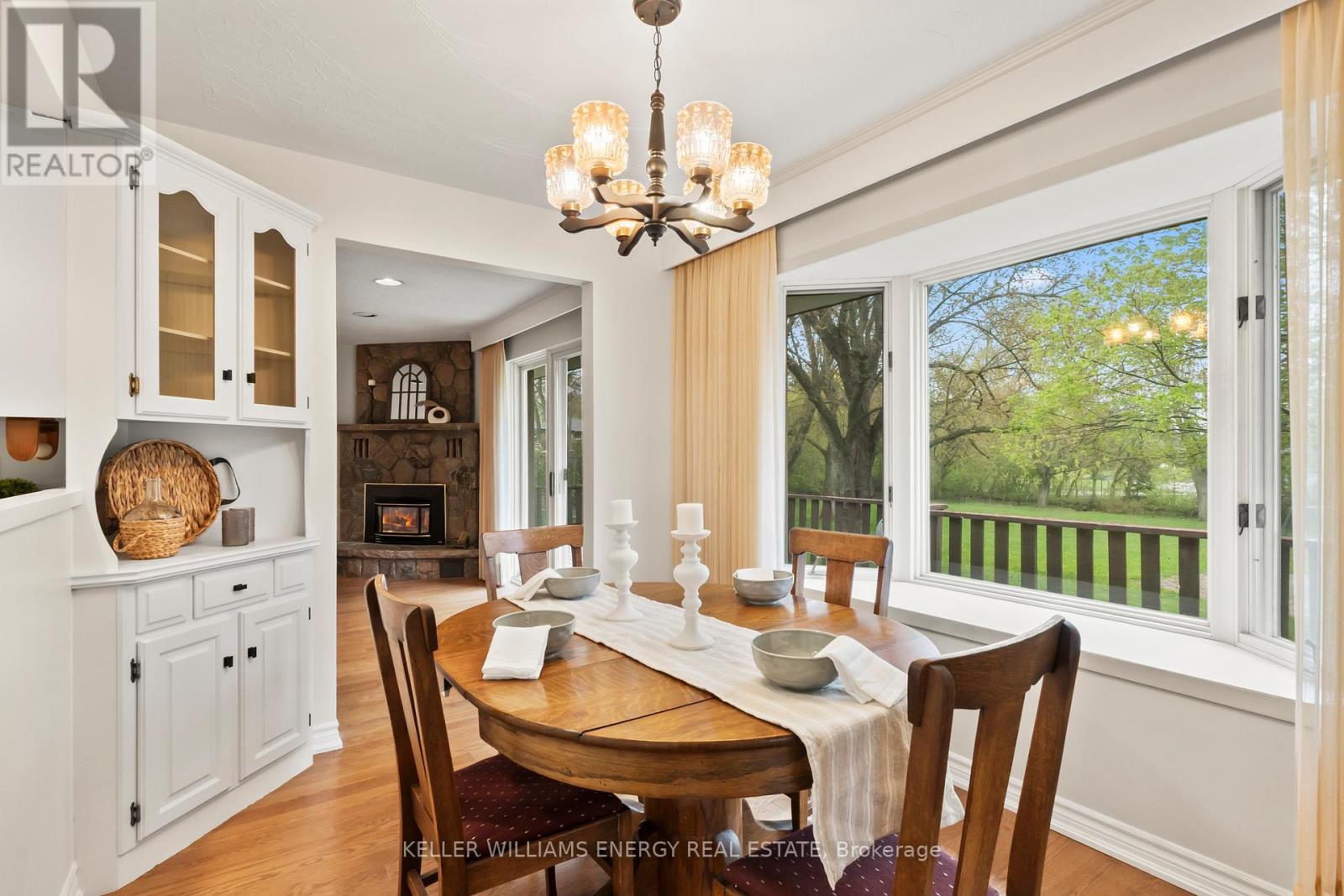 365 HUMEWOOD AVENUE - 8