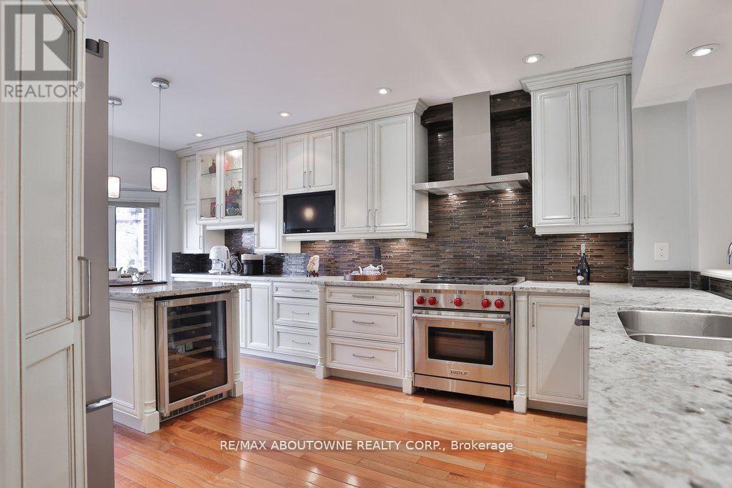 45 TRADEWIND DRIVE - 6