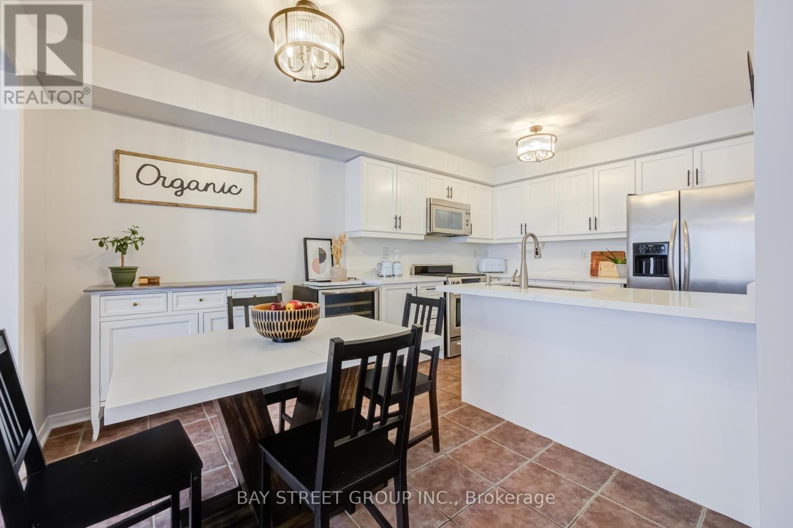 2313 SADDLECREEK CRESCENT - 12
