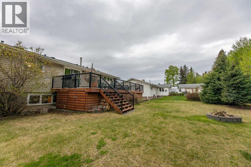150 Maligne Drive — photo 38