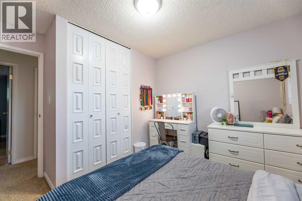 150 Maligne Drive — photo 19