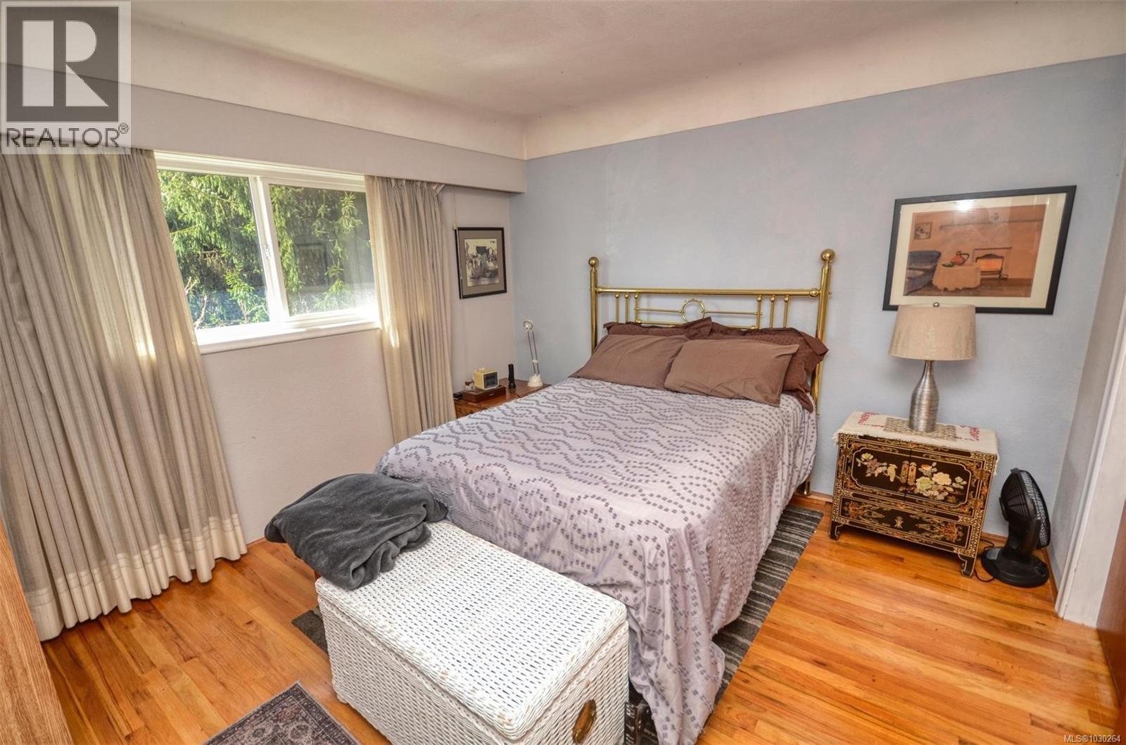 2774 Kingswood Rd, Langford