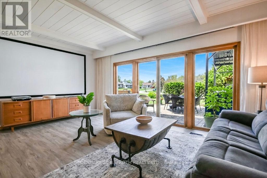 1078 SUNNIDALE ROAD - 26