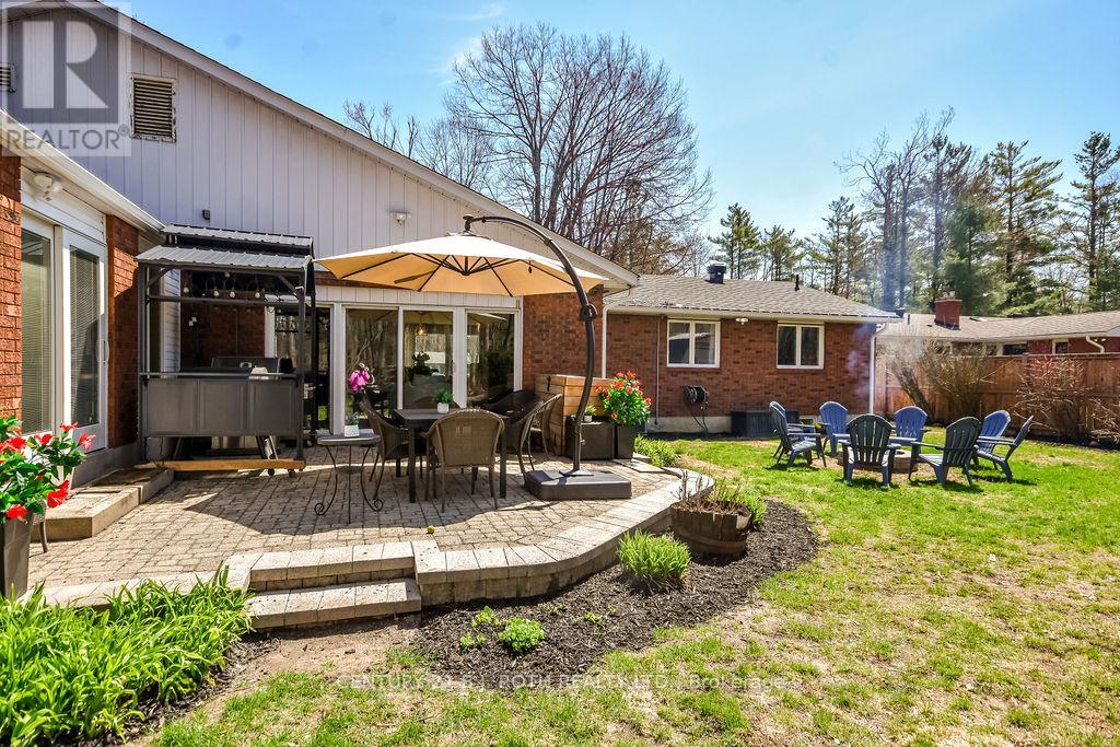 1078 SUNNIDALE ROAD - 46