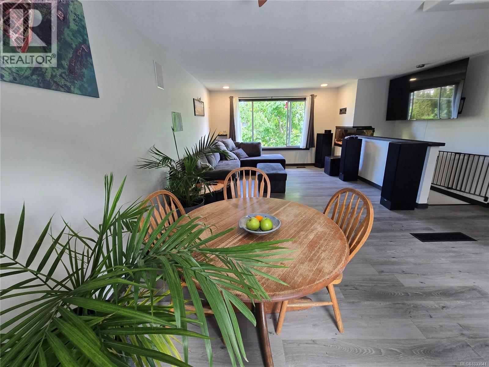 97 Mitchell Rd, Courtenay