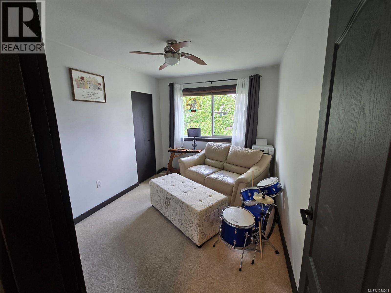 97 Mitchell Rd, Courtenay