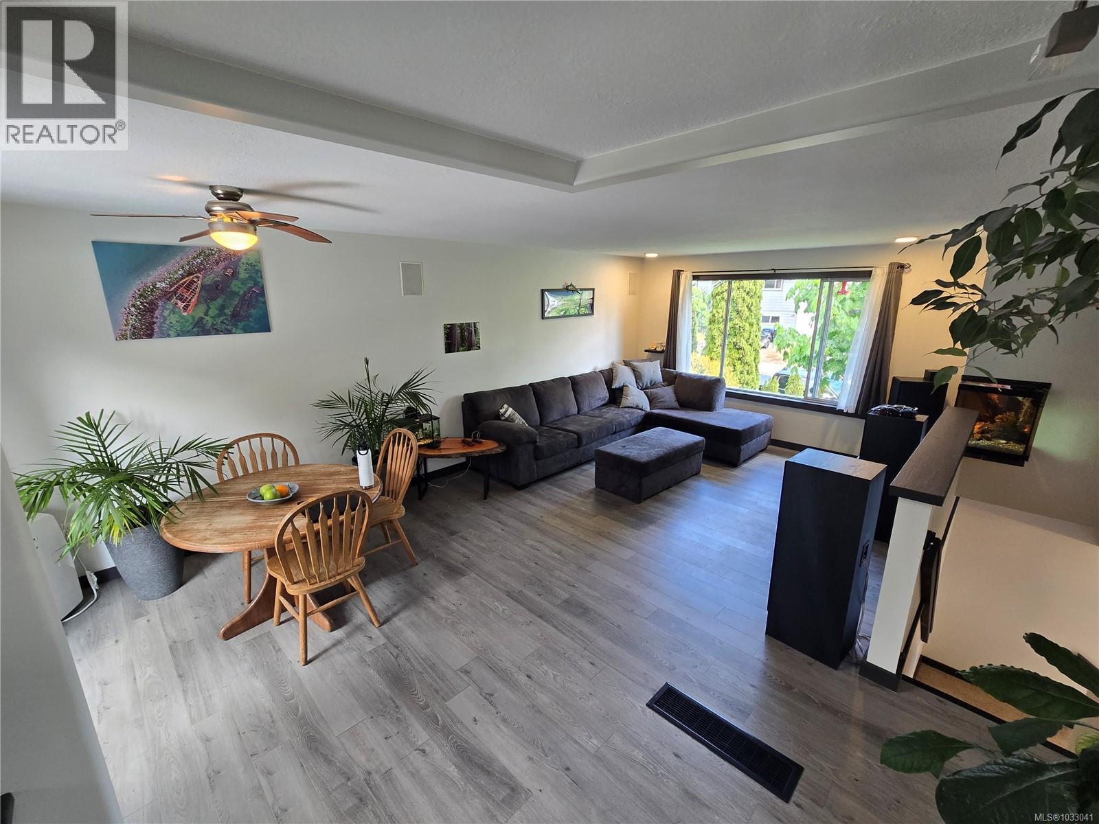 97 Mitchell Rd, Courtenay
