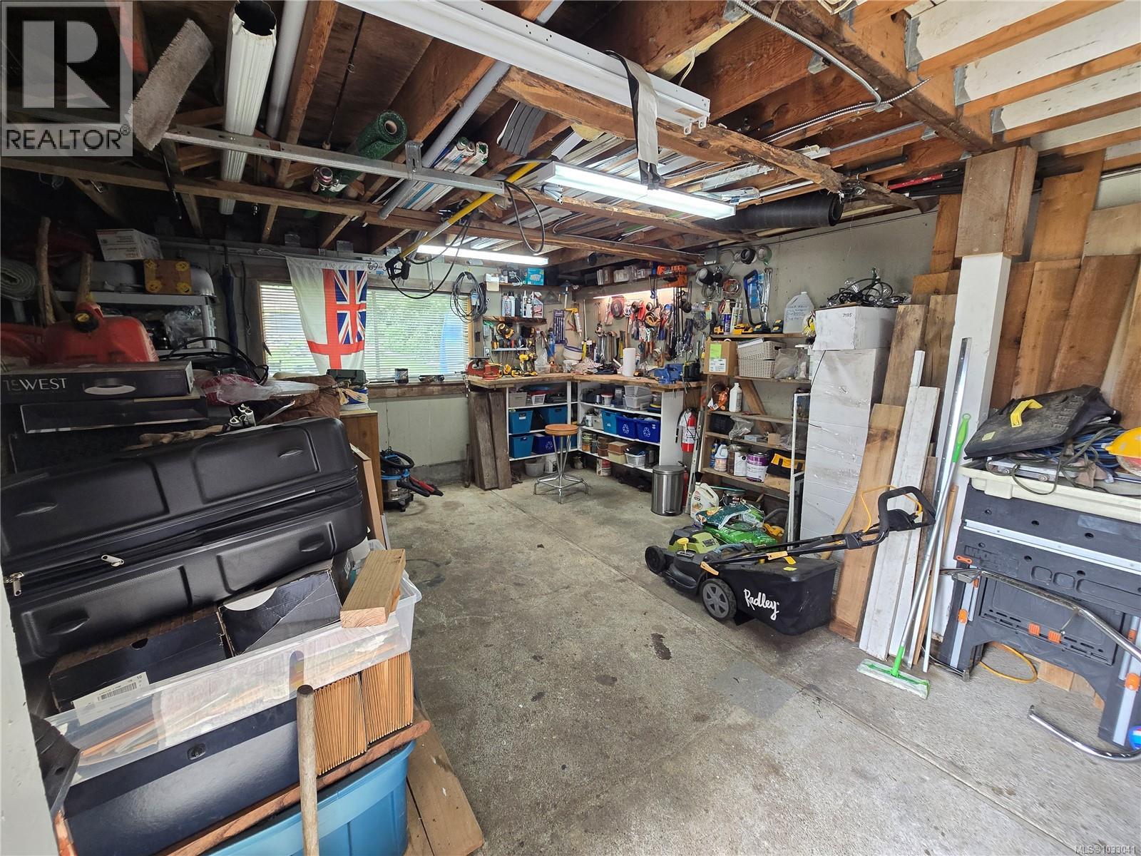 97 Mitchell Rd, Courtenay
