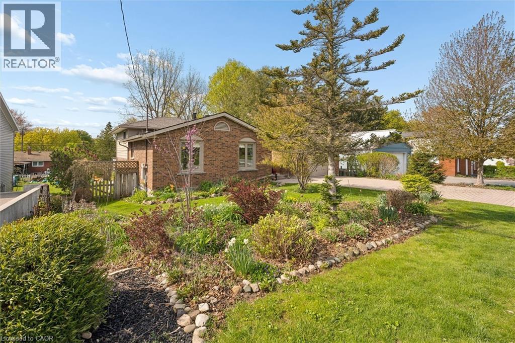 336 TUNIS Street - 39
