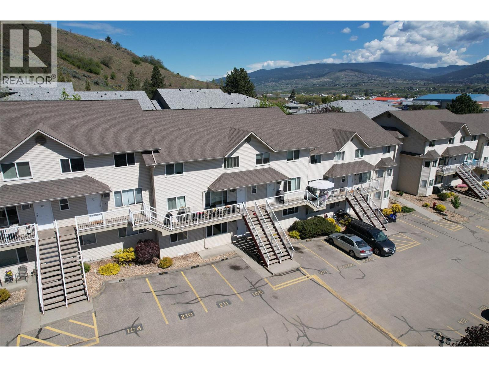 #105 4202 Alexis Park Drive - 35