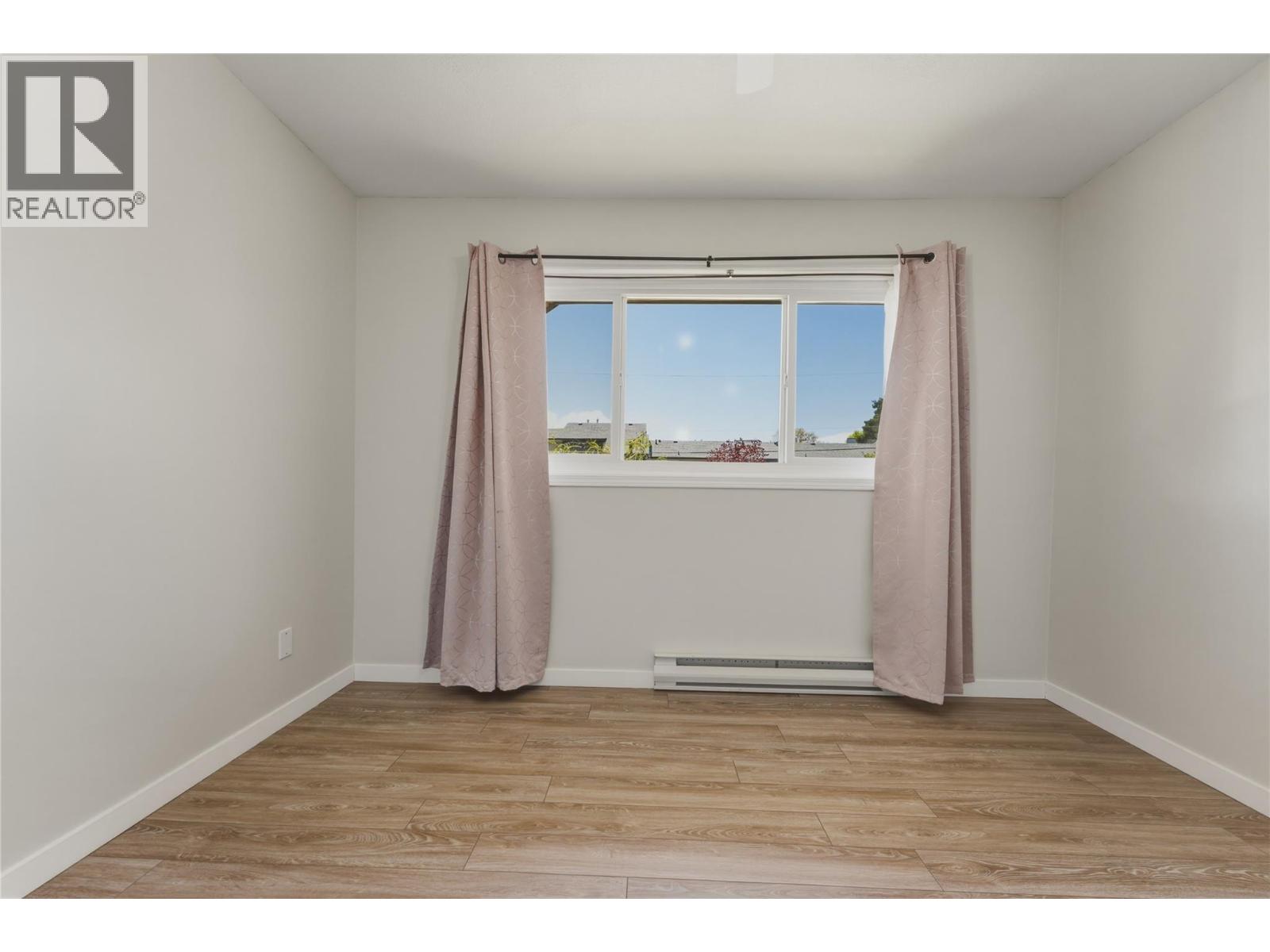 #105 4202 Alexis Park Drive - 22