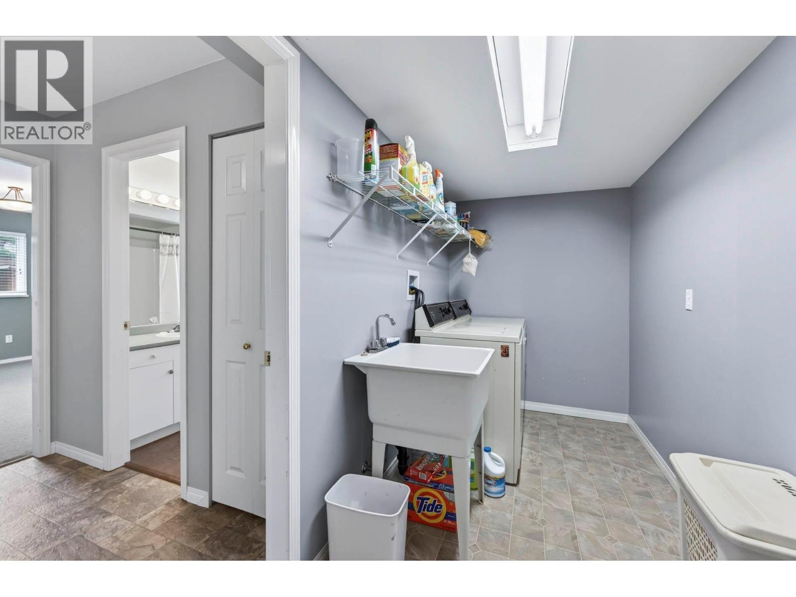 2359 Whitburn Crescent - 40