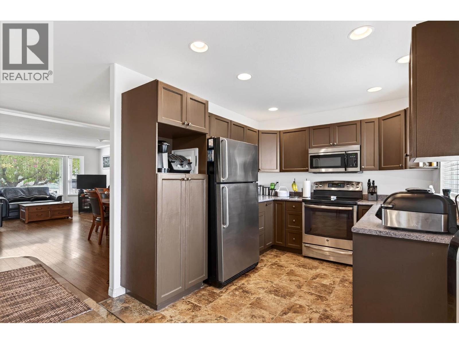 2359 Whitburn Crescent - 12