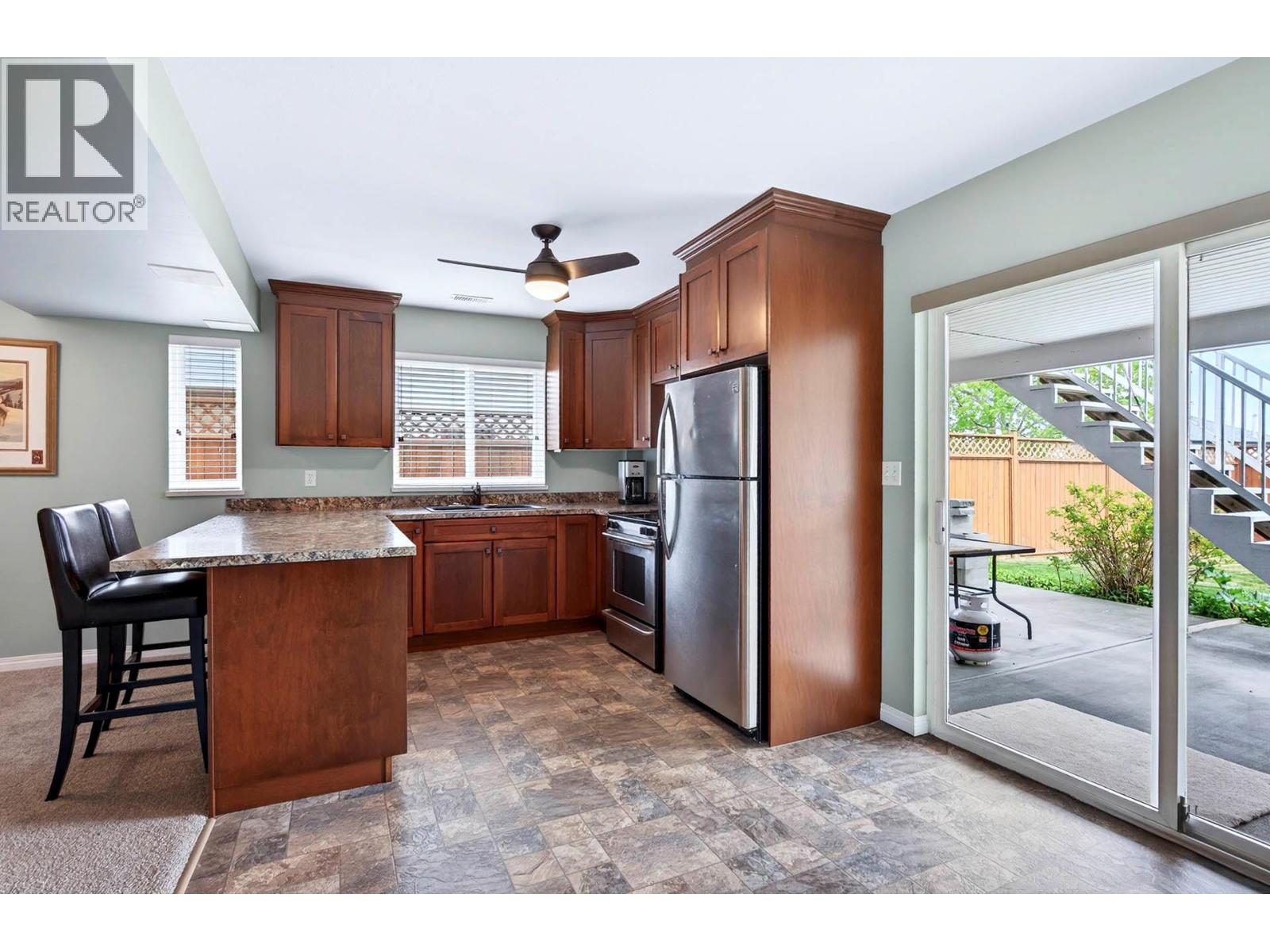 2359 Whitburn Crescent - 27