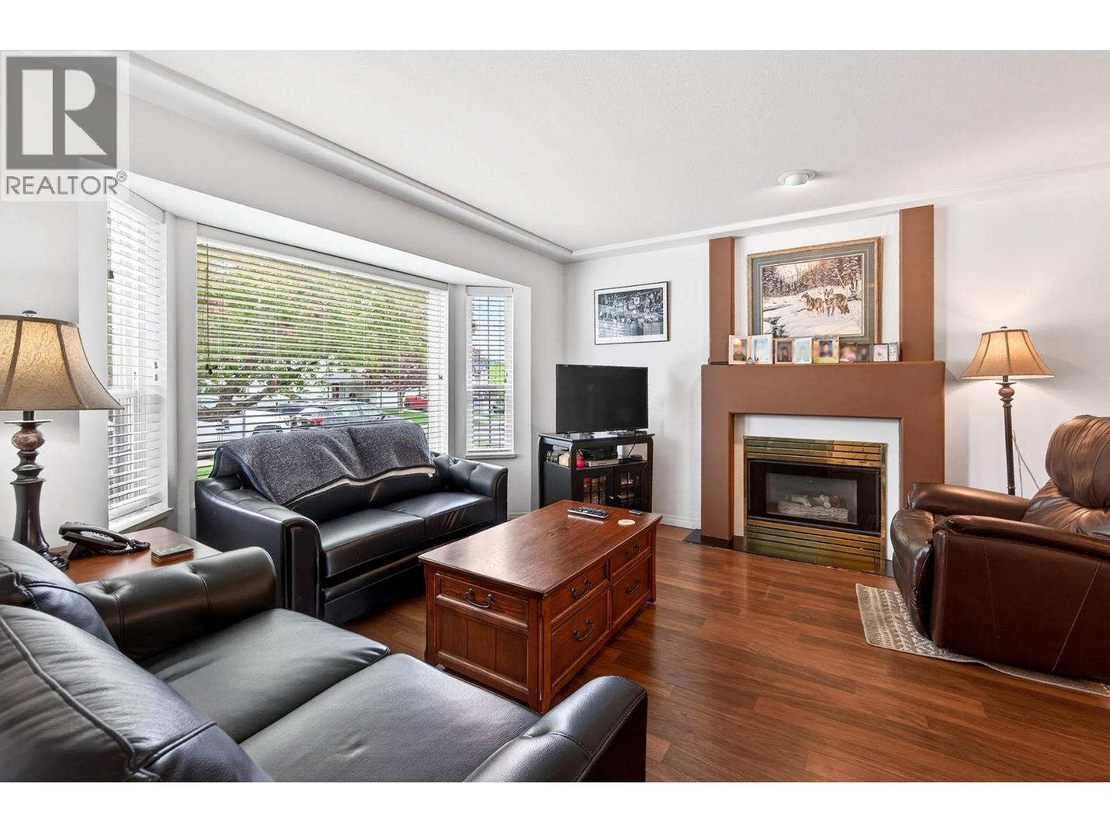 2359 Whitburn Crescent - 6
