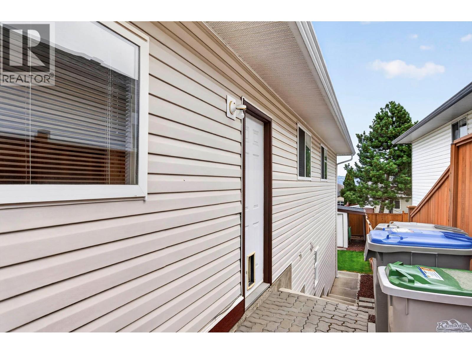 2359 Whitburn Crescent - 52