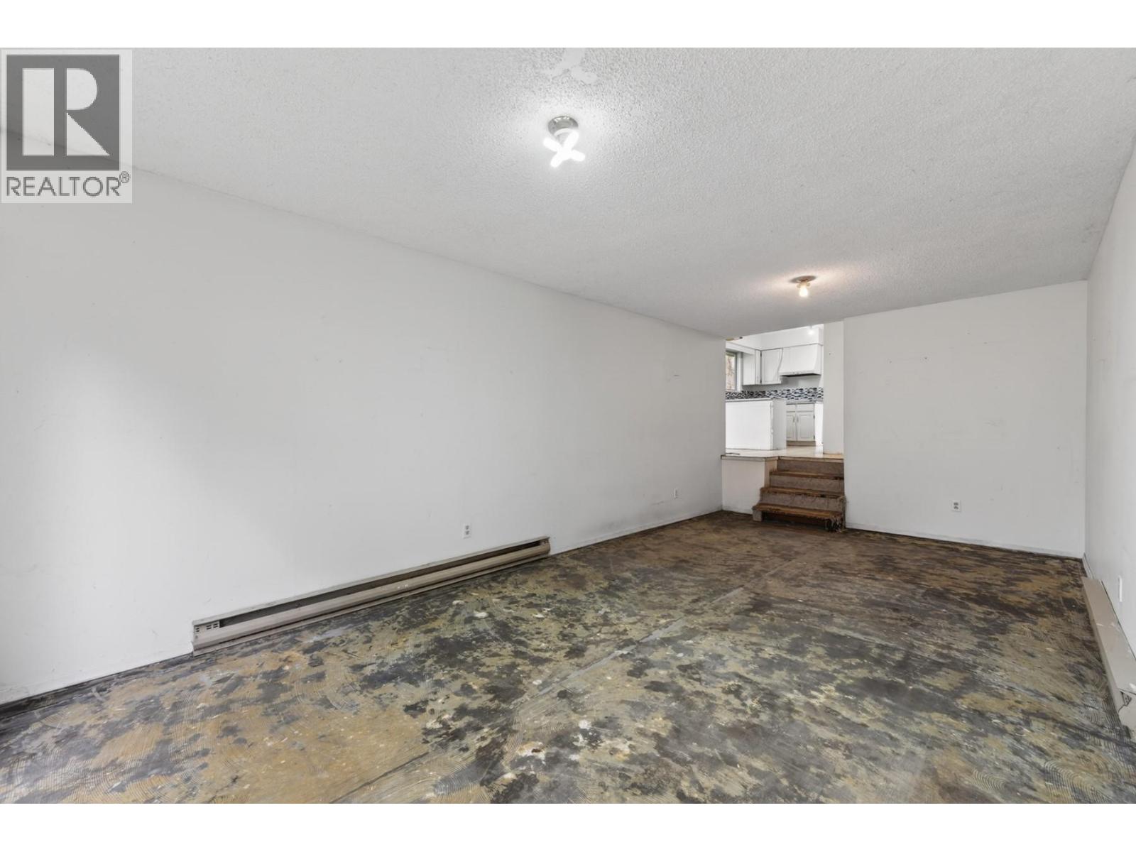 376 Hollywood Crescent, Lillooet