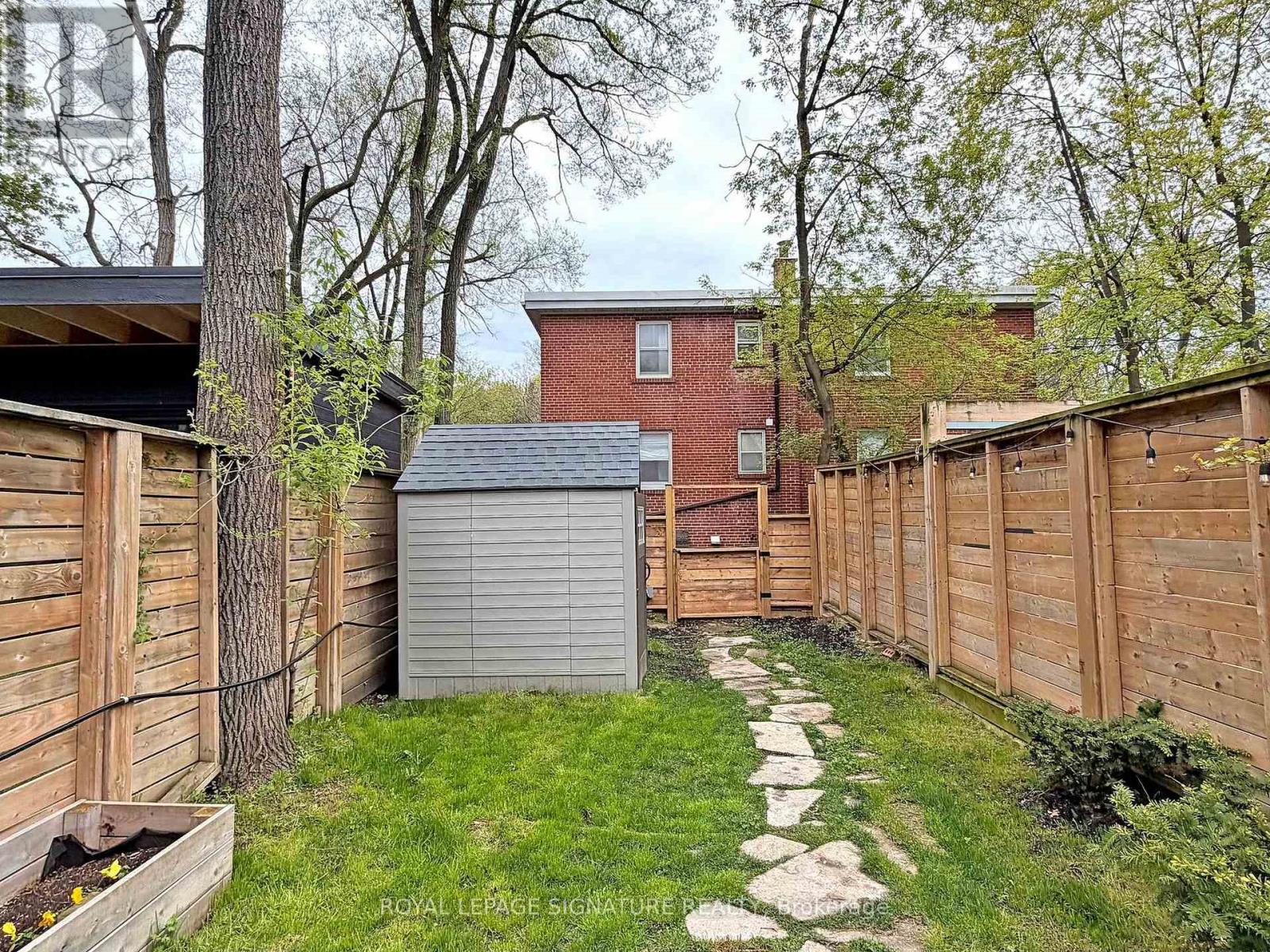 117 BURGESS AVENUE - 35