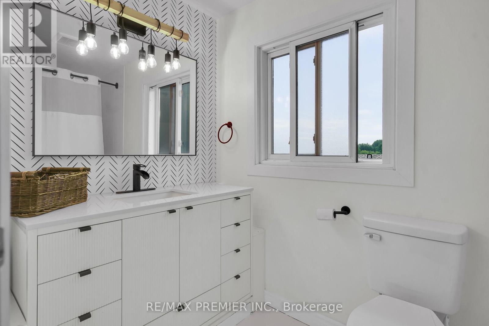 #25 450 POND MILLS ROAD - 20