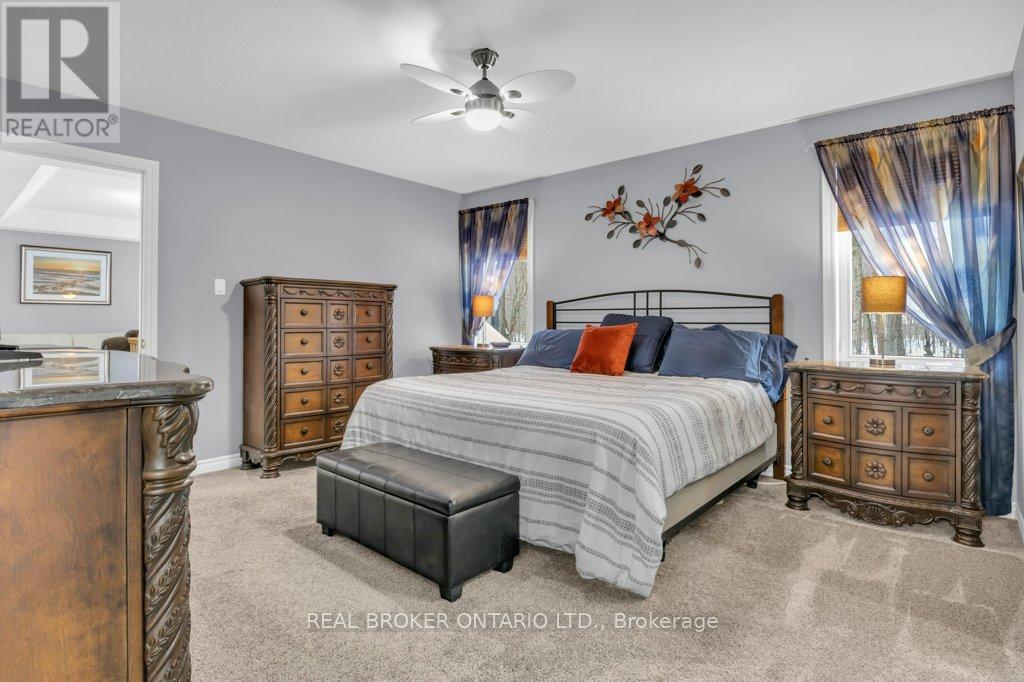 13 BURLWOOD DRIVE - 16