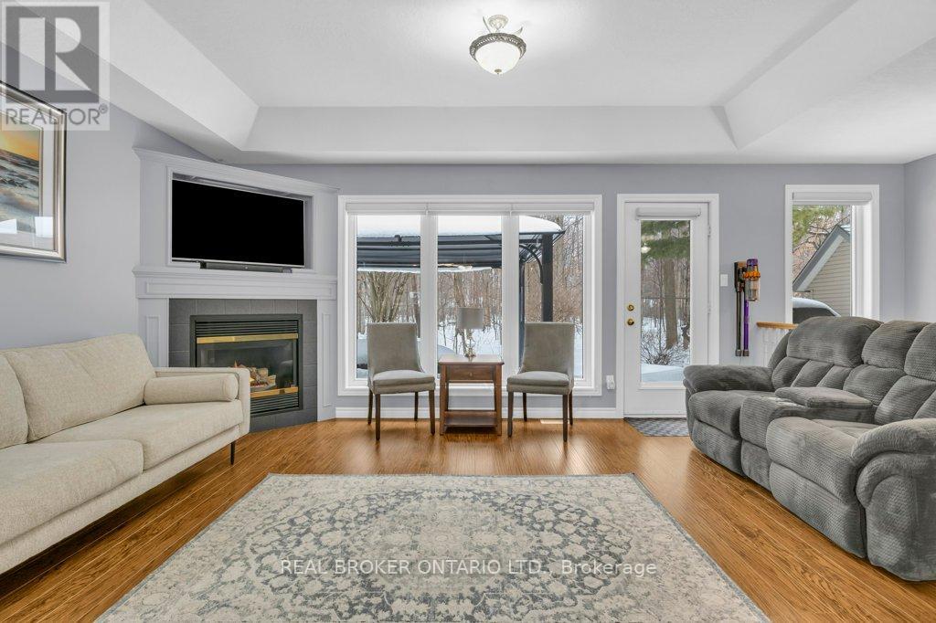 13 BURLWOOD DRIVE - 5