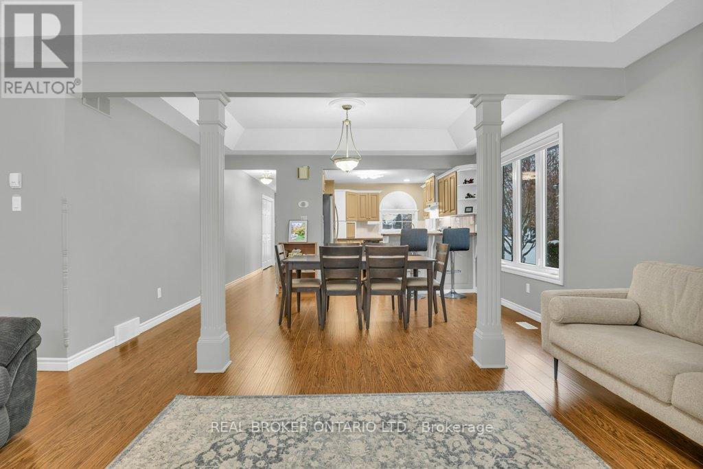 13 BURLWOOD DRIVE - 7