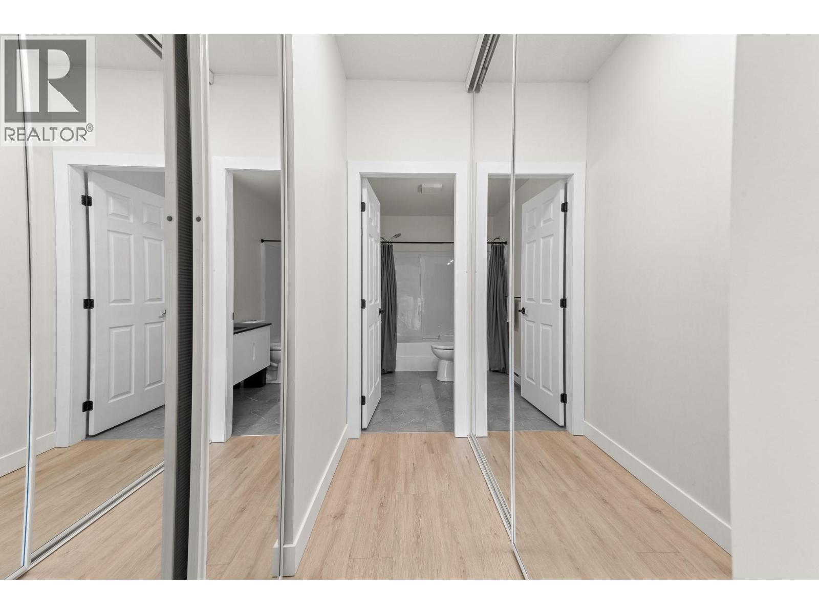 #315 255 Aurora Crescent - 17