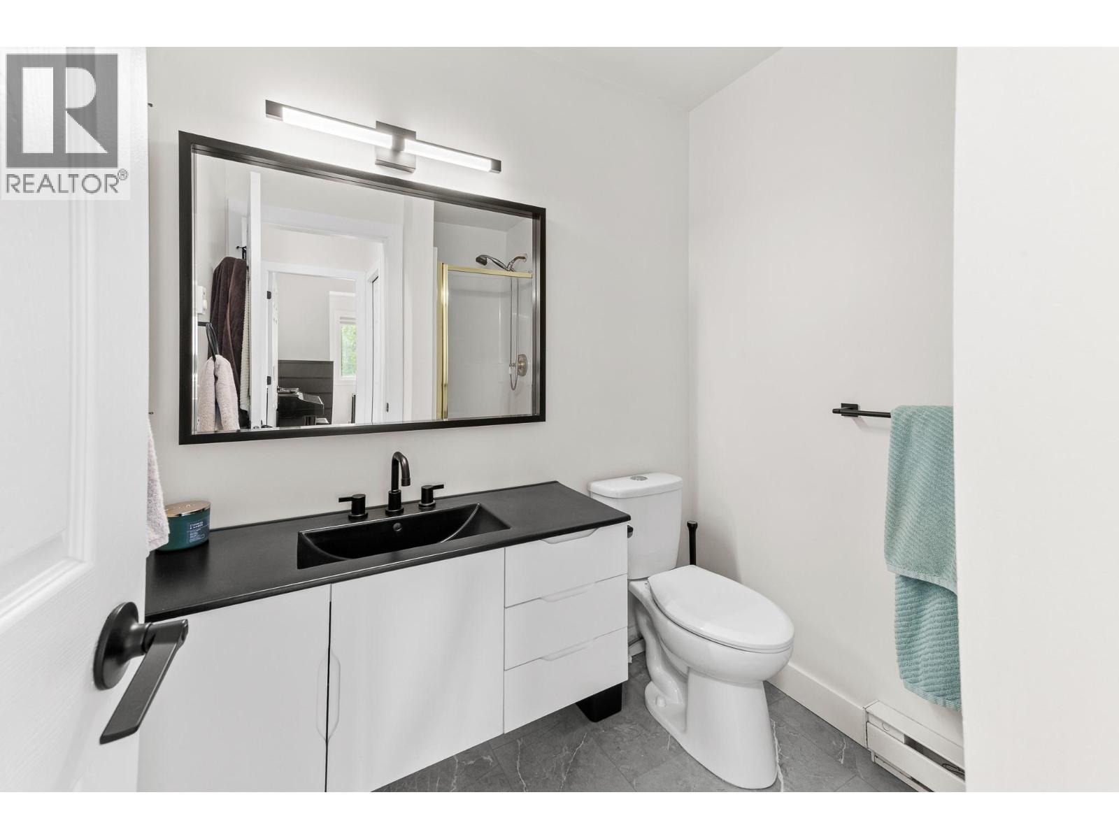 #315 255 Aurora Crescent - 19