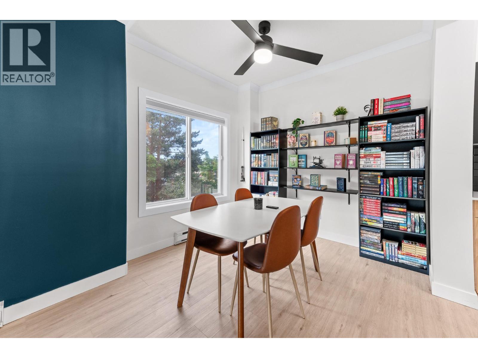 #315 255 Aurora Crescent - 8