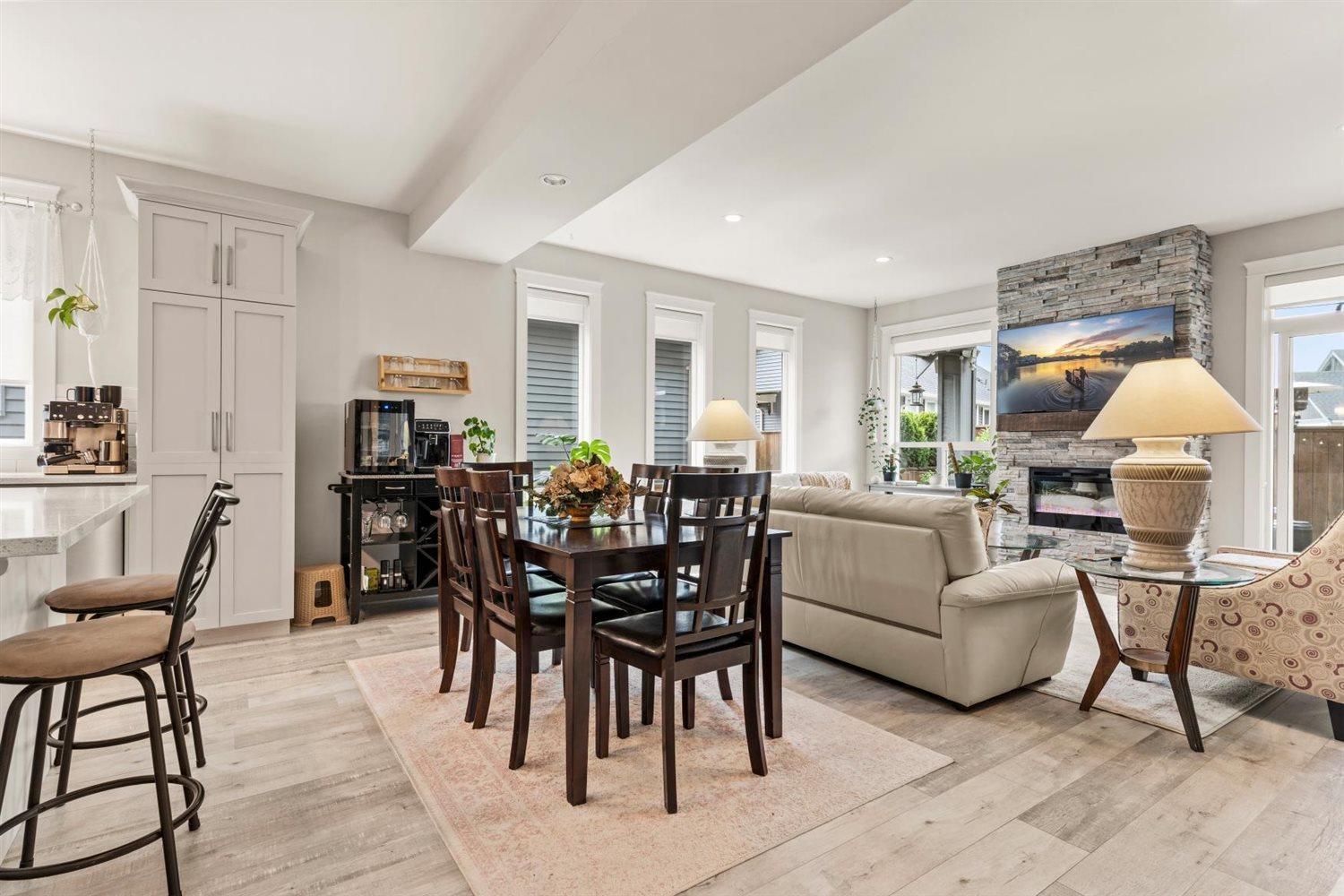 22 6211 CHILLIWACK RIVER ROAD, Sardis South, Chilliwack