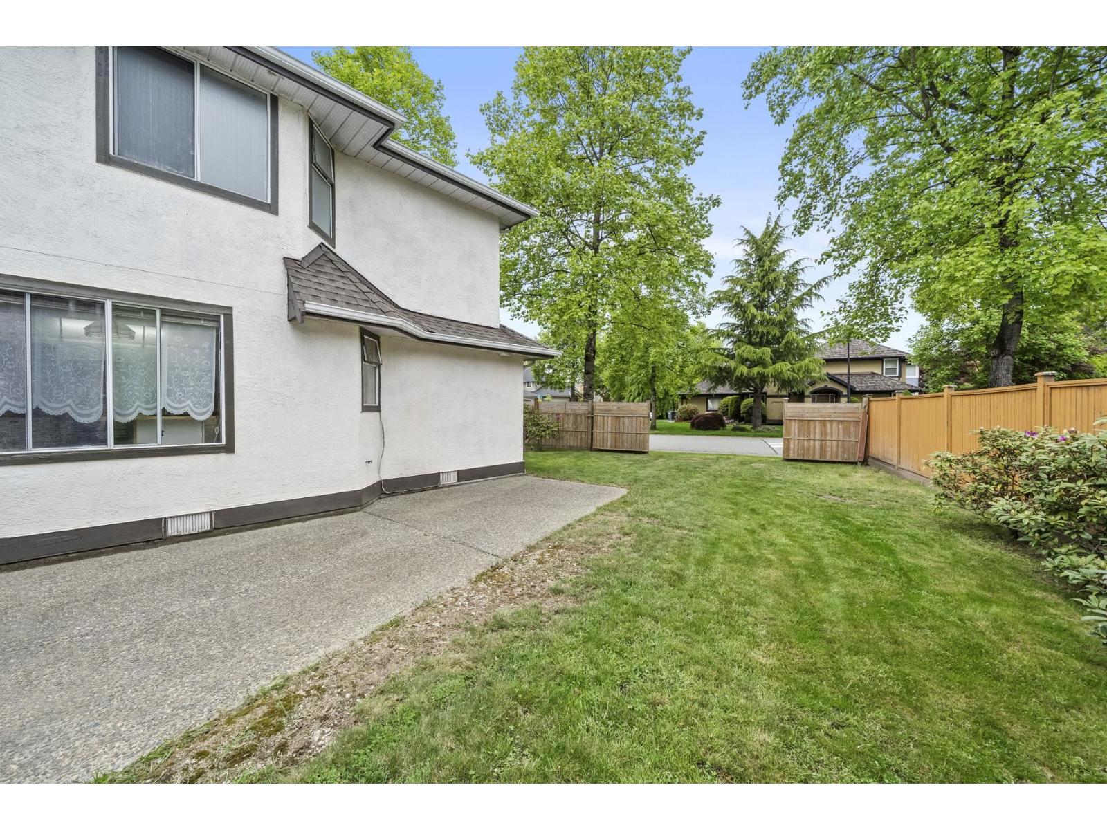 10898 160A STREET, Surrey