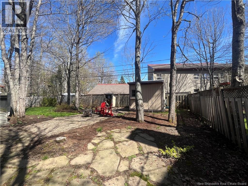 20 Linden Crescent - 50
