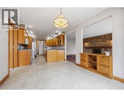 Dining nook - 2088 Lakeshore Road, Sarnia, ON N7T7H6 Photo 14