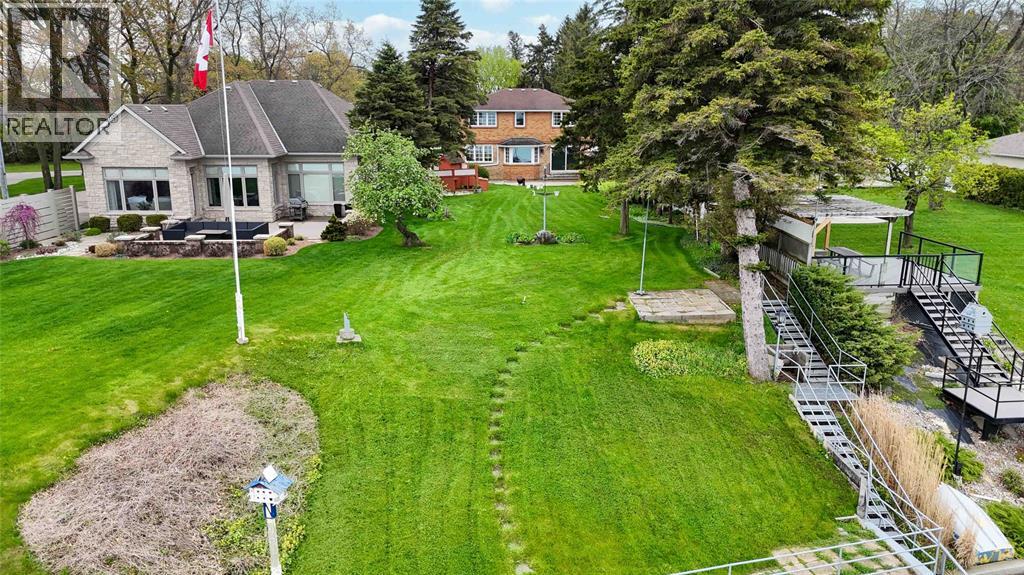 2088 LAKESHORE ROAD - 42