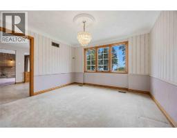 Primary Bedroom - 2088 Lakeshore Road, Sarnia, ON N7T7H6 Photo 11