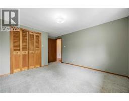 2088 Lakeshore Road, Sarnia, ON N7T7H6 Photo 24