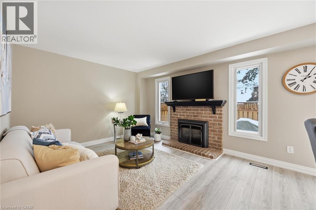 #38 5255 LAKESHORE Road - 17